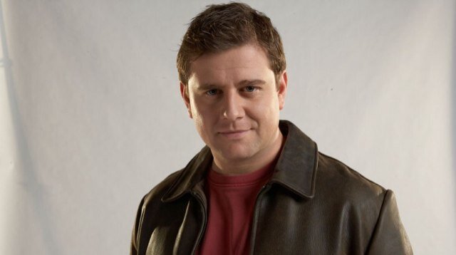 Husband to @Gwen_Cooper, father to Aanwen, and unofficial member of the Torchwood team, becoming official. RP/TW/DW/Multi-RP