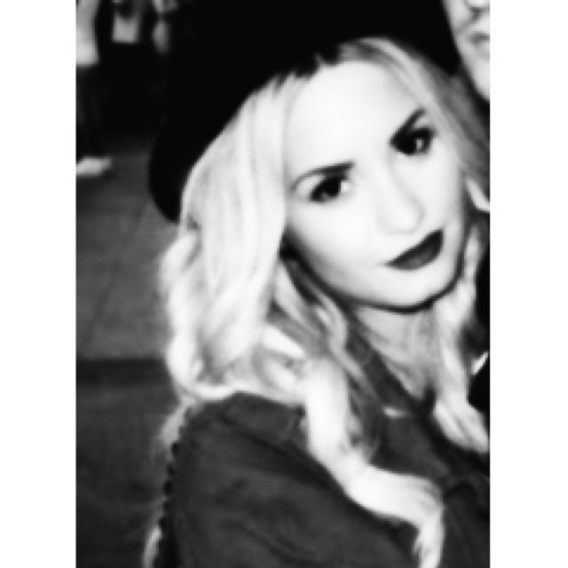 ☮ Keep Calm And Love Demi ☮