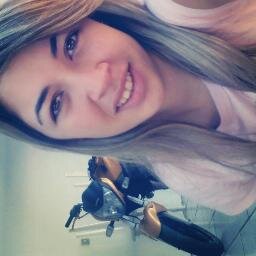 Lembre se que Deus não nos da cargas que não podemos carregar e problemas que não podemos vencer' *-*