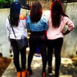 A page with pics of the OMG Girlz hairstyles....