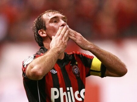 Jogador do Atlético Paranaense, maestro e namorador nas horas vagas. Sou fake mas sou limpinho!
http://t.co/nh9JymehKJ