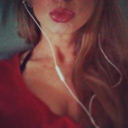 Proud to be a nerd...I heart technology, football and sugar ;-)