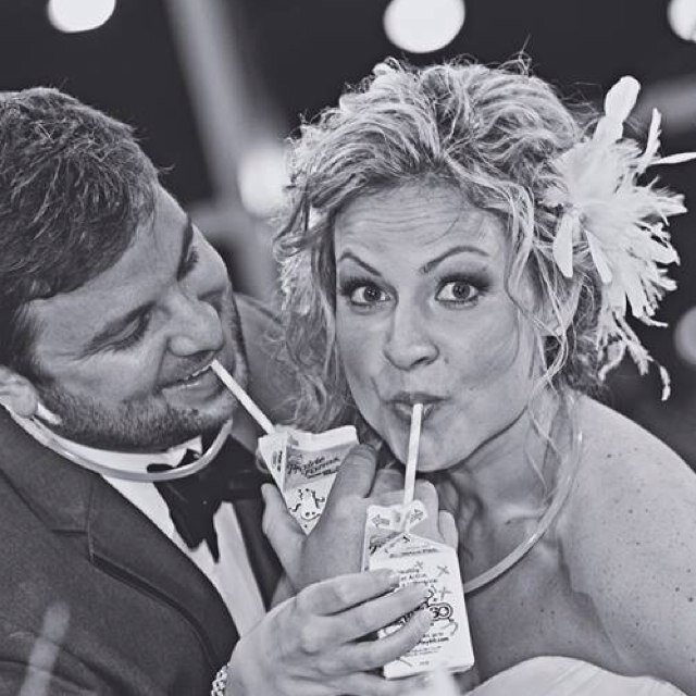 Indianapolis transplant to Florida. Lover of my hubbs, 3 kids, stationary, dance parties & supporting local.