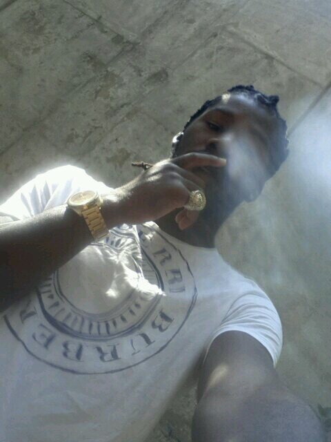 IM ROUND MY WAY IF U LOOKIN FOR ME WOE #TEAM WOE IM GITIN MONEY THATS IN ANY NIGGA CATEGORY (W.O.E) ALL ABOUT DIS MONEY