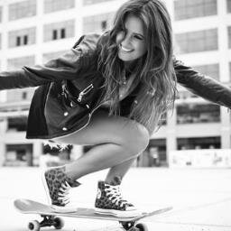 Skateboarding에 대한 정보를 제공하는 BOT입니다