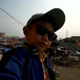 Sekolah:mts nurul anwar.                                          Like:inter milan,nurul anwar
