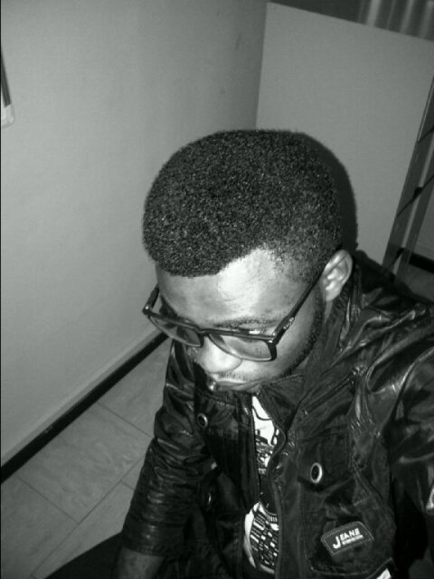 If you wana know more about me just tweet me in.
