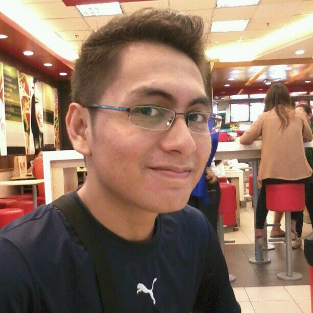 Avid fan of Steve Jobs and his technology. Art and design enthusiast. Programming student and investor.