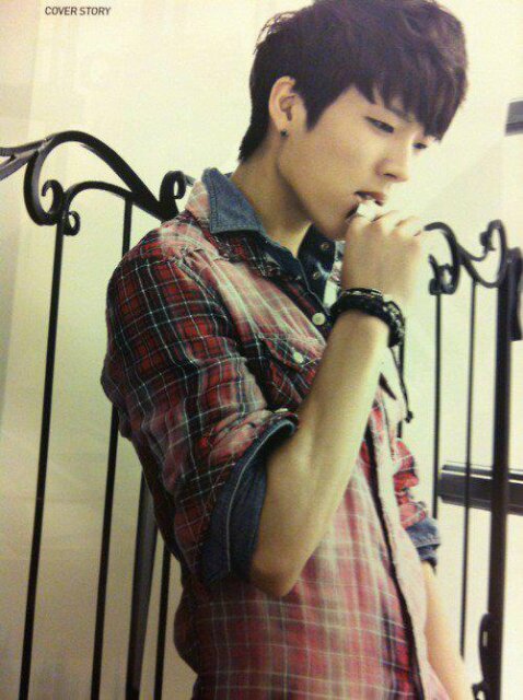 Dont touch @GreenJungEunji [20]Nam Woohyun ©1991 . Infinite's main vocal