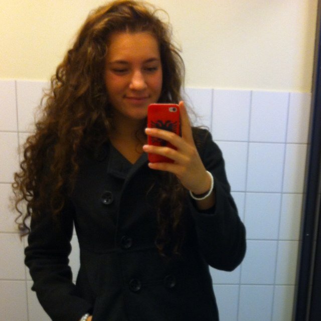 Directioner | instagram @ramize97 | 0/5 | loving family and at most my cousins! | believe always in yourself and stay strong ❤