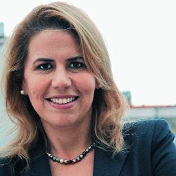Se puede tener por compañera la fantasía, pero se debe tener como guía a la razón