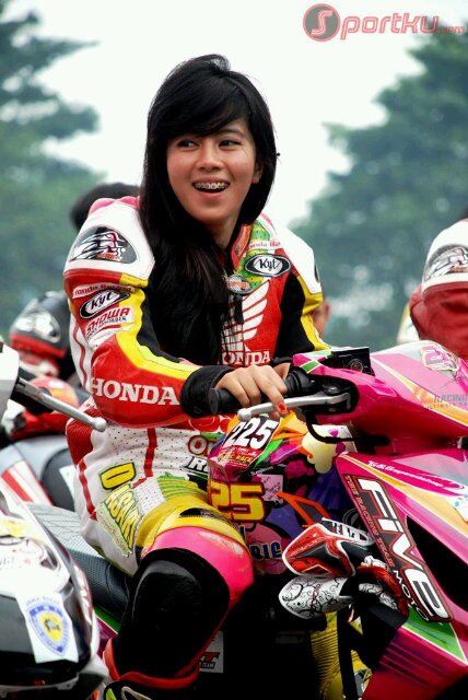 Shit the grid bandung|wahana motor baru bandung|tiara racing ciracas|
