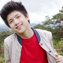 FOREVER RANZTERS•ALWAYS HERE FOR RANZ•RANZ IS MY DRUGS•RANZ FOREVS•I WILL NOT GIVE UP BEING A FAN OF RANZ•SMILE FOR RANZ•