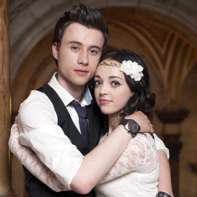 Fanpage for @Shane0meara & @kirstieS91 who play Connor & Imogen on #WaterlooRoad Huge comogen fangirl!  #ComogenFan