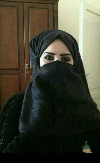 احب احد يلحس. خرقي