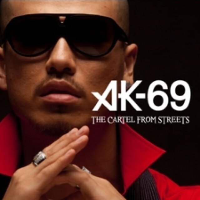 Takahiro なぜか上半身裸wなぅ Http T Co Vfienblwok