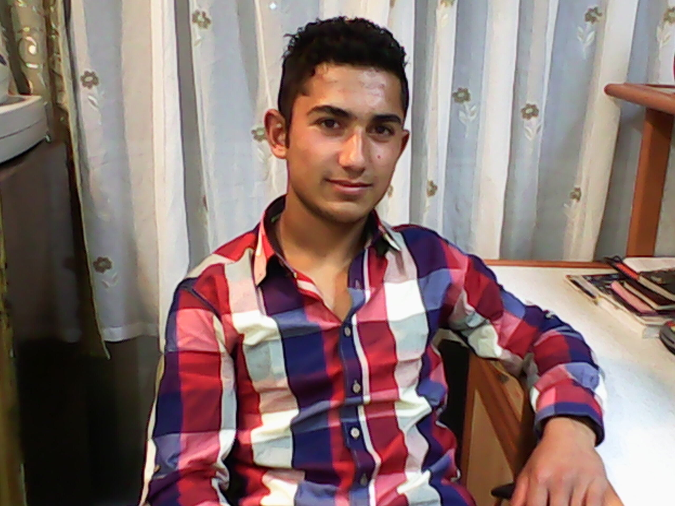 etin_1903's profile picture. 