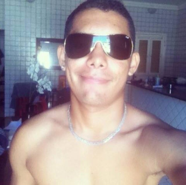 Administrador da Equipe Oz fura Olho de São Luis - MA Instagram : @luaan_ribeiiro / @oz_fura_olho_slz