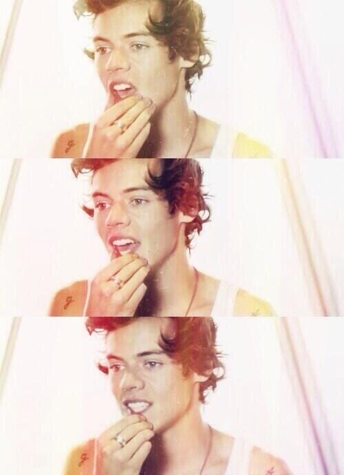 follow_narrysd's profile picture. @_narrysdestiny