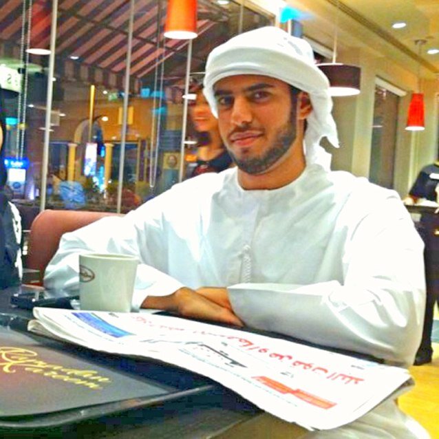 لاتحسد أحدا بنعمة فأنت لاتعلم ماذا أخذ الله منه.. ولاتحزن بمصيبة فأنت لاتعلم ماذا سيعطيك الله عليها ( إنما يوفى الصابرون أجرهم بغير حساب ) {الزمر ١٠}