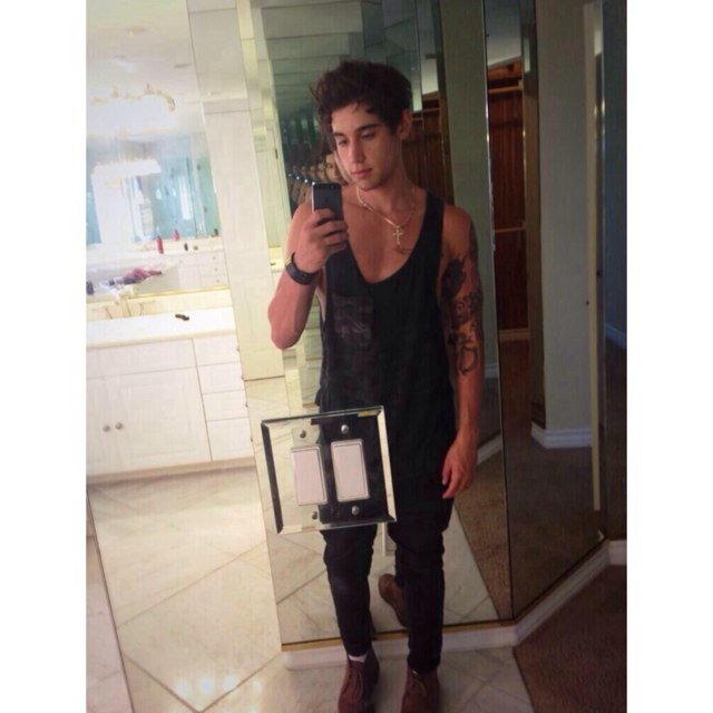 ☹ just a fetus fan who got hacked at 3.4k ☹