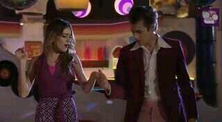 Amo A Tini por todo lo q hace la amo sin temor de ser tinista Ah Y Mechilover Jorgista lodonatica @TiniStoessel @MechiLambre @JorgeBlancoG @lodocomello