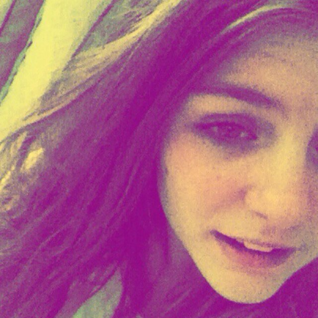 Woo follow for a follow | Kik - courtney101xo | Intragram - courtney101xo