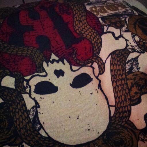 ha_na_i's profile picture. ドエル、ケノタ寄りのハイオタ。いちおう働いている。ラルク29年、webマーケ20年、母6年、かぎ針半年。目に悪いことが好き。器用貧乏がきわまる人生