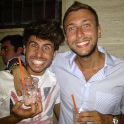 Ingegnere meccanico, arrapato di stile, con un cuore rosso Ferrari ed un amore in bianco e nero.