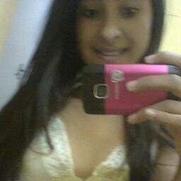 Oooi' *-* irmã da Baixinha no comando do bgl, te loveio pakaas e tu sabe disso u-u, minha irmã de outra mãe, Tmj, Pdc *-* s22' Pòór. @_Strassburger