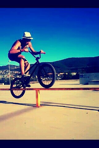 chiflofabero's profile picture. Siempre sere el kinki que lucha por todos sus derechos que se pasa por los huevos su constitucion! CORAZON DE KINKI