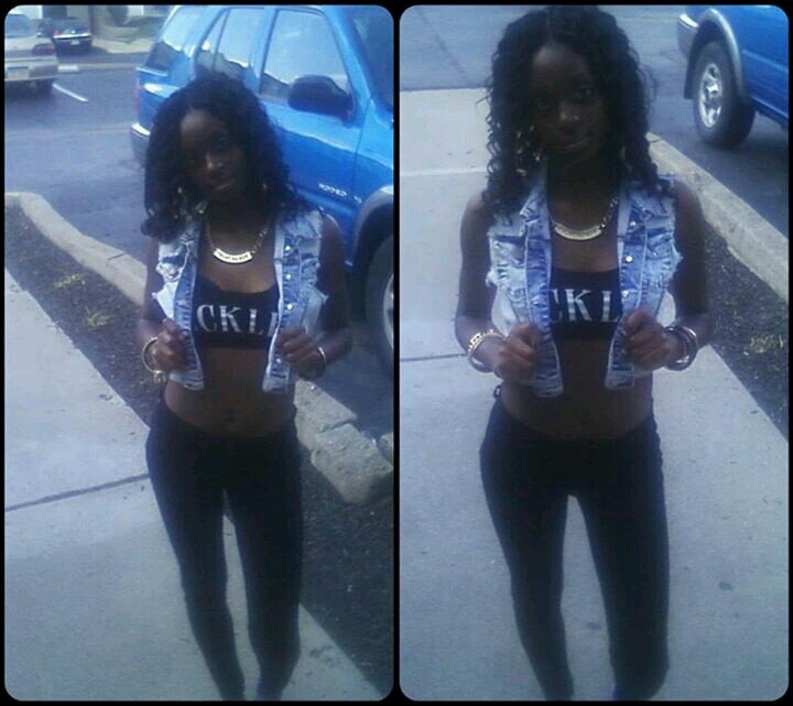 on mii get money sht..canstand da bullsht..Onli on mii polish sht, cute thang sht! Straight out DA NATI...! STRAIGHT LIK DET! ★·.·´¯`·.·★