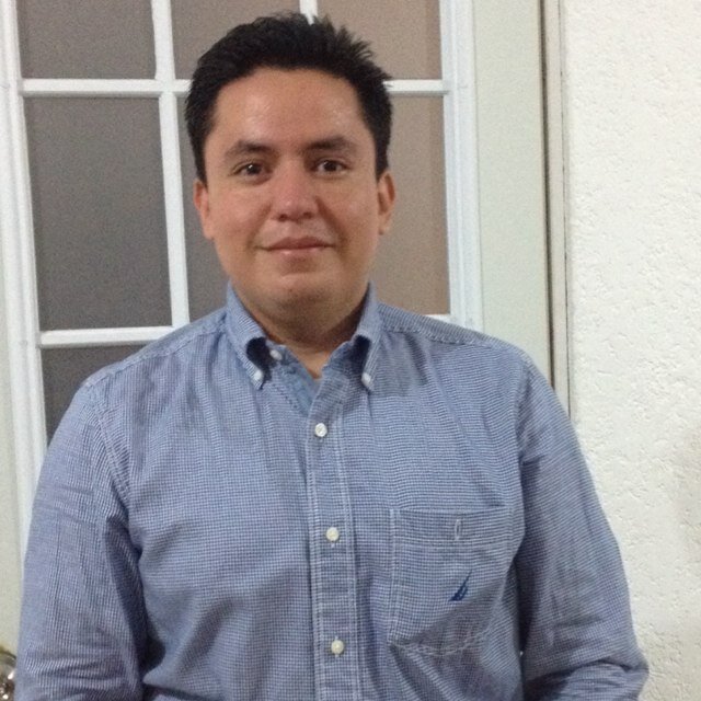 Arquitecto, Empresario, De firmes convicciones y valores.