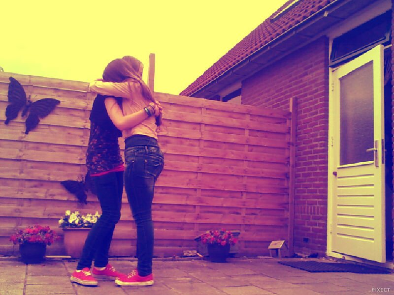 We love @justinbieber forever!!!! We are here to support Justin! our real accounts are: @xx_kelly_   and: @JDB__lovee
