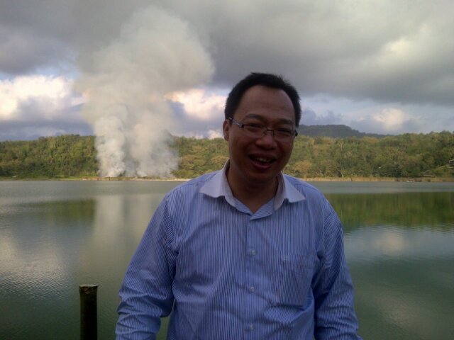 Accounting and Finance Lecturer, coaching and Business Valuer, Living in Jakarta