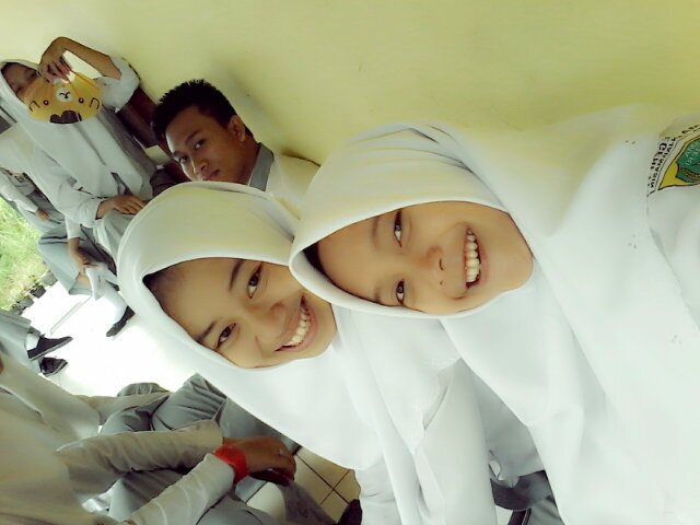 Hana_maulida1's profile picture. 