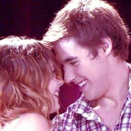 ''El verdadero amor es aquel que siempre esta hay, en las buenas y en las malas, pase lo que pase, nunca te dejará sola'' Leonetta para siempre.