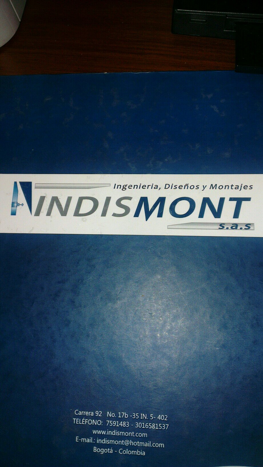 Ingenieria Diseños y Montajes industriales.