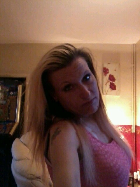 fun outgoing honest genuine gsoh down to earth ain't got time for any jokers or idiots 💋💋💋