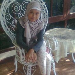 Tempat tanggal lahir : Balikpapan , 2 Mei 1994 | sekolah di SMAN 4 Balikpapan | Islam | follow me @niinaaddetiiyas and mention if u want follback :)
