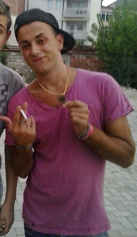 I like listen RAP music,and my favourite rapper is @marracash. Follow me and I follow u :D