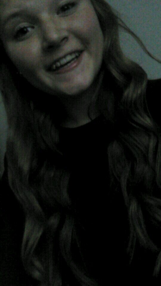 i'm jordyn. sophomore @ bonneville. single. dylan o'brien♥. fuzzy socks. tall boys. scary movies. cuddling. sweaters. hot choco. winter. peace out bitches.✌