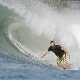 Freelance cameraman. Love surfing, skateboarding, freediving and cricket