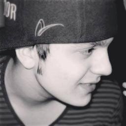 O verbo amar se conjuga em todos os tempos, e o nosso tempo é hoje! .@luansantana