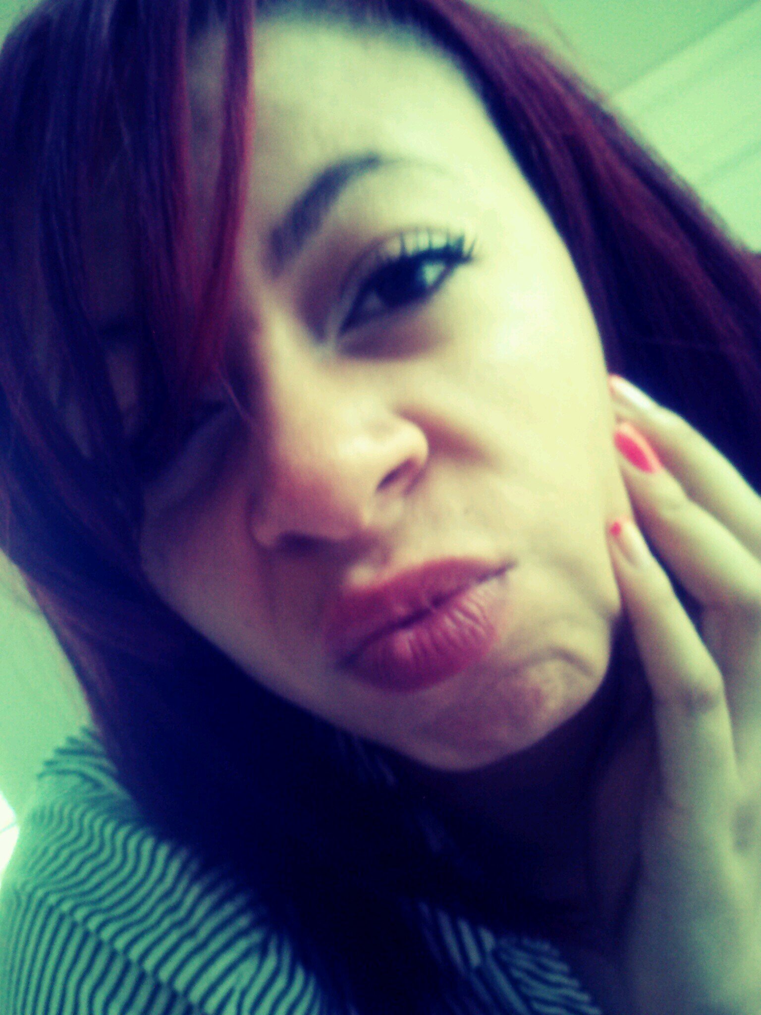 Brittany 5'5 Lightskinned Mixed Black & White 21 Yeaars Yunqq Livin LIFE Follow iFollow Back! #TeamLESBIANsONLY! #TeamBrittDEE:*