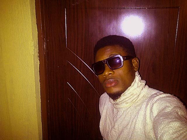 Call me island coz I'm doubling,& I'm healing wiv the flows,homies I'm never recovering;I GO HARD