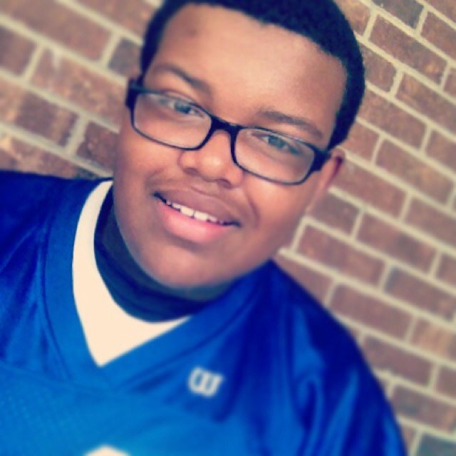 Corey mackey-  - im a gamer-football is my sport-follow me why not