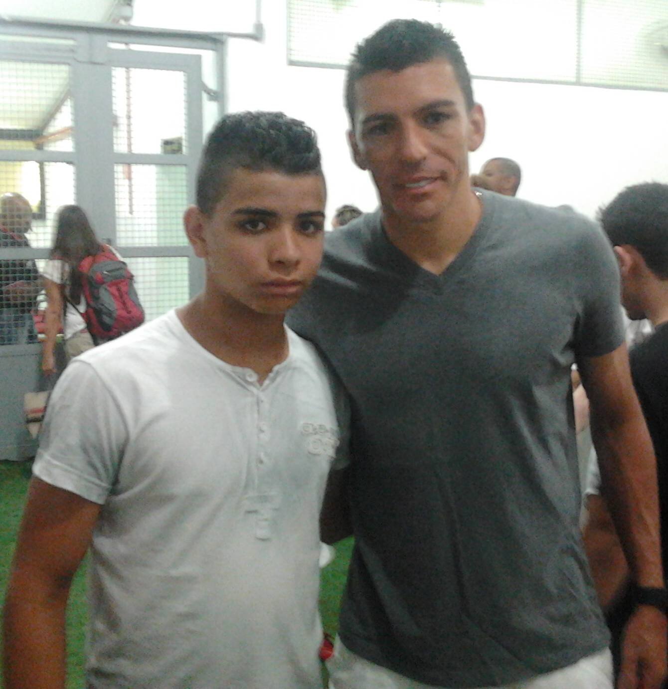 amo a Pricila vou pra academia faço jiu-jitsu e não abro mão de Jesus