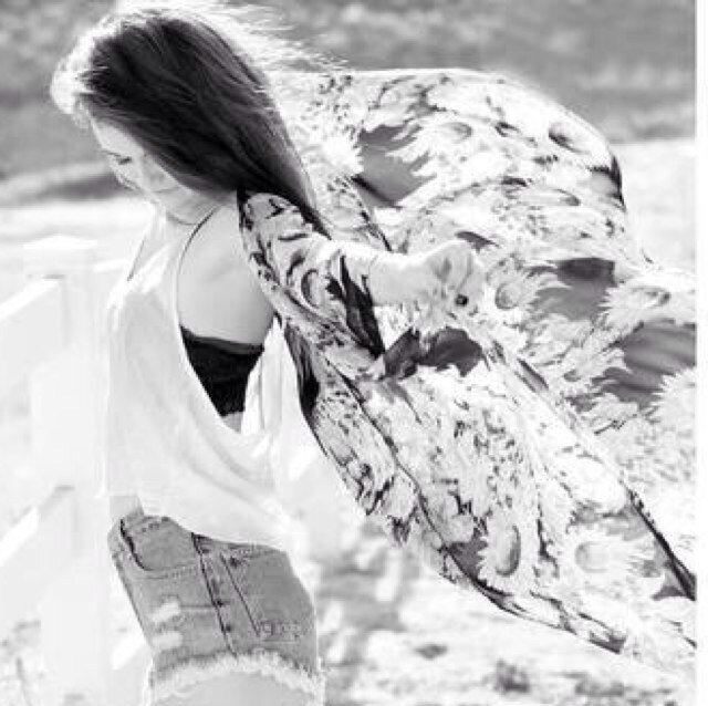 You called me a whore without knowing my story❤