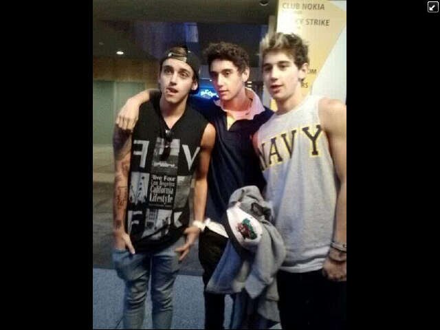 HELLUR. JANOSKIANS JANOSKIANS JANOSKIANS UNICORNS JANOSKIANS JANOSKIANS JANOSKIANS. Mariam follows. THE END.